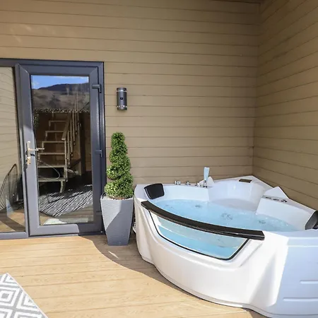 Bluebelle - Crossgate Luxury Glamping Penrith