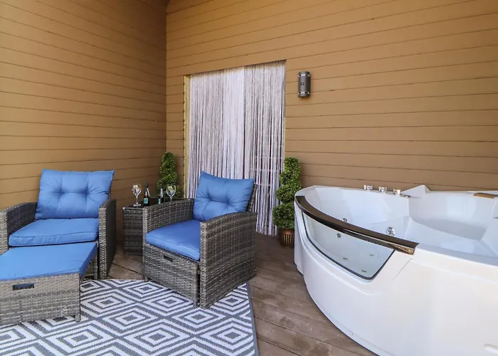 Bluebelle - Crossgate Luxury Glamping *